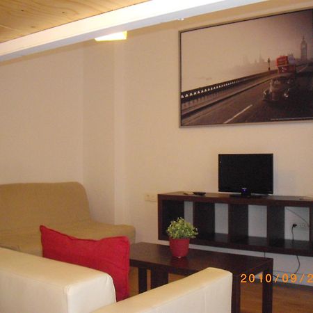 Apartamentos Clavero Малага Номер фото