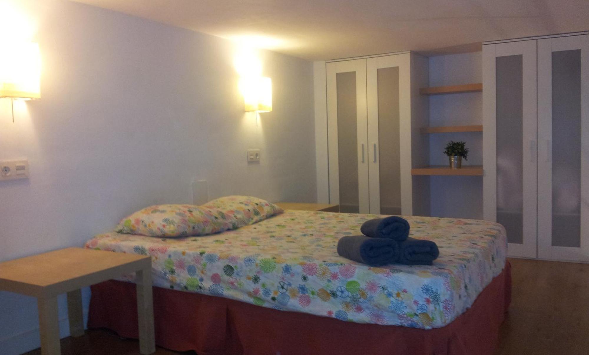 Apartamentos Clavero Малага Номер фото