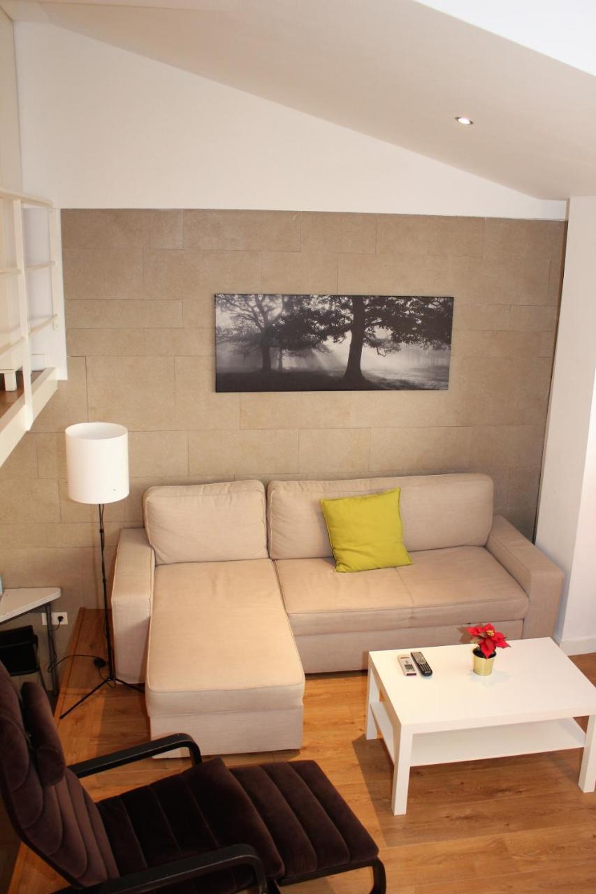 Apartamentos Clavero Малага Экстерьер фото