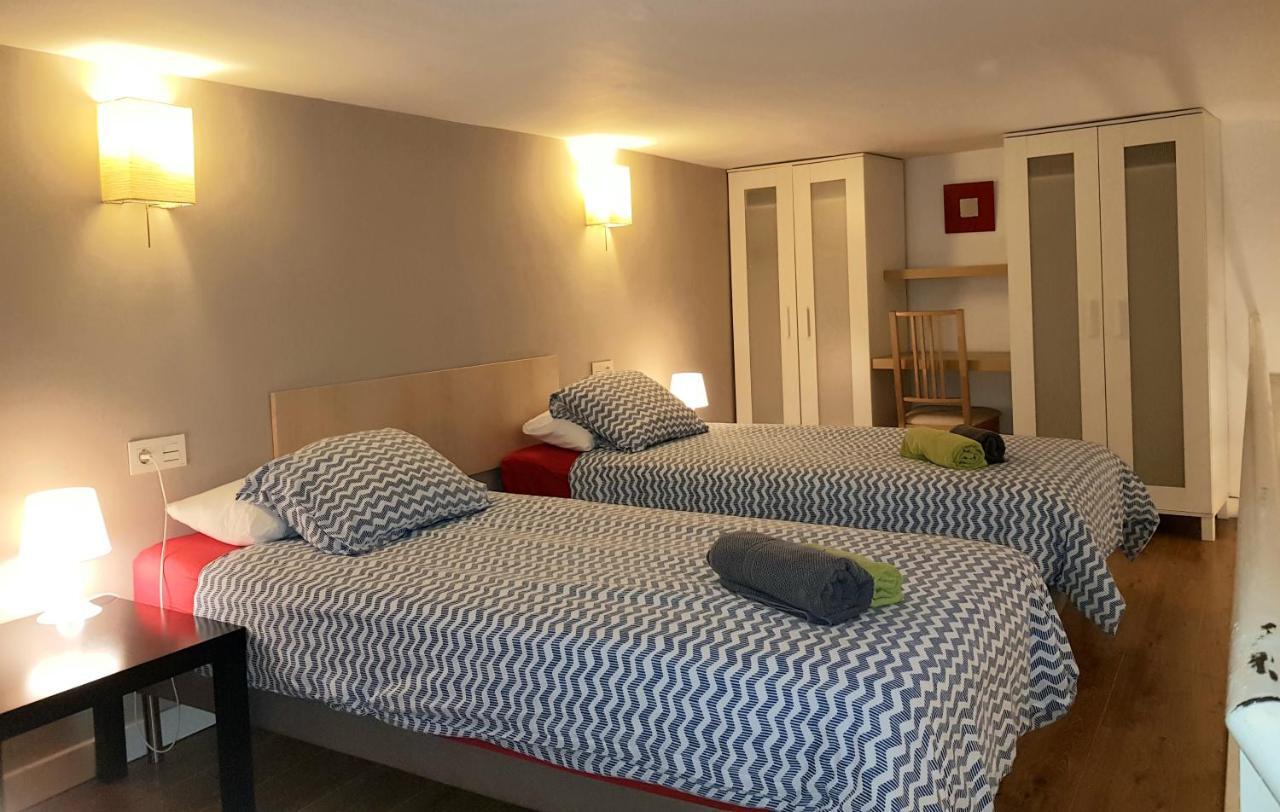 Apartamentos Clavero Малага Экстерьер фото